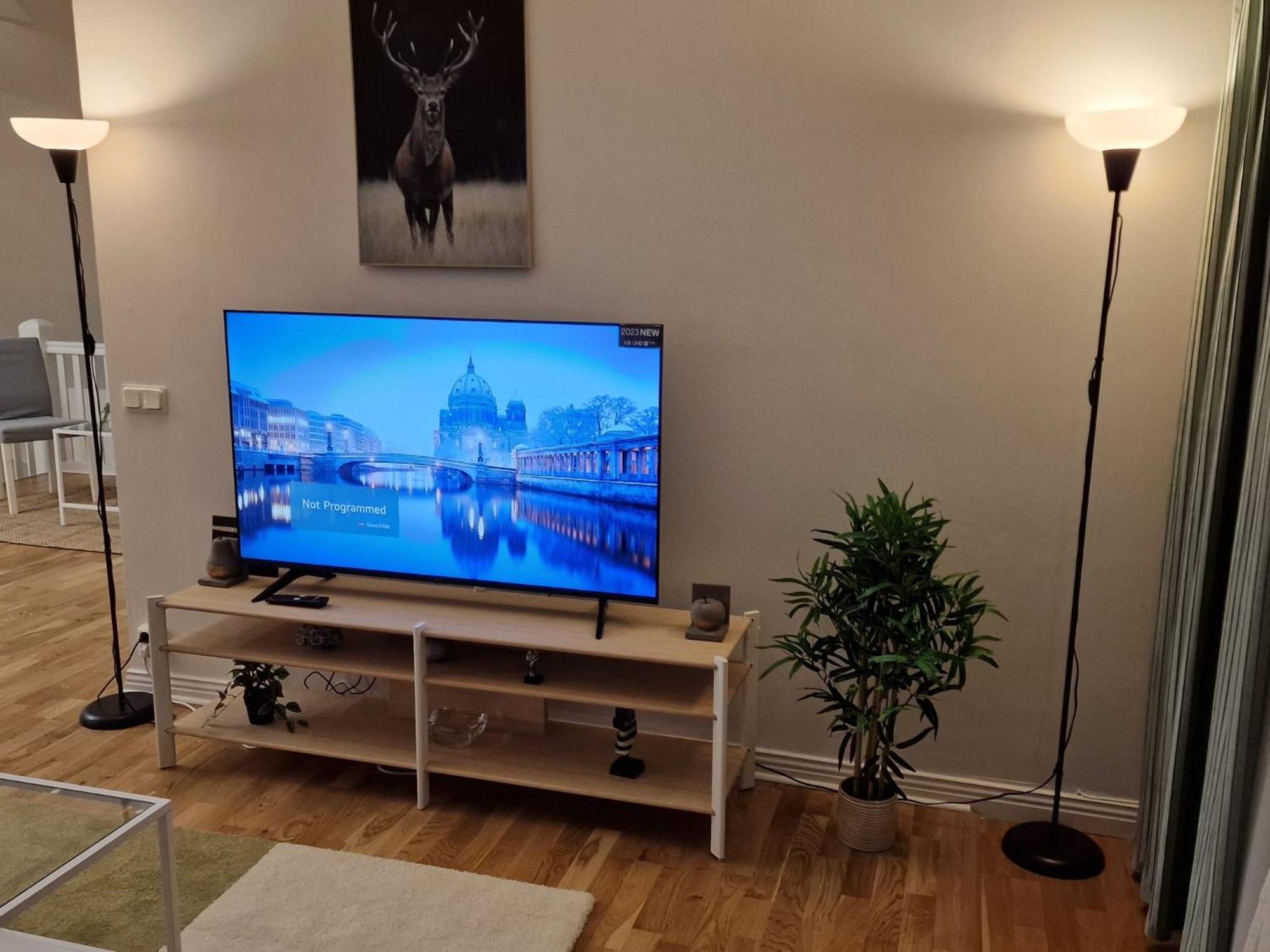 Noah Longstay Apartment Vasteras Bagian luar foto