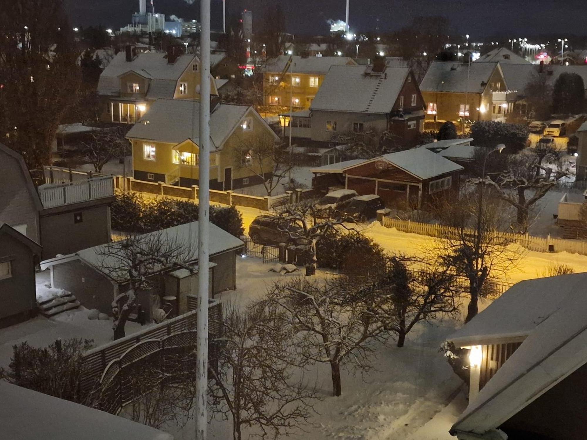 Noah Longstay Apartment Vasteras Bagian luar foto