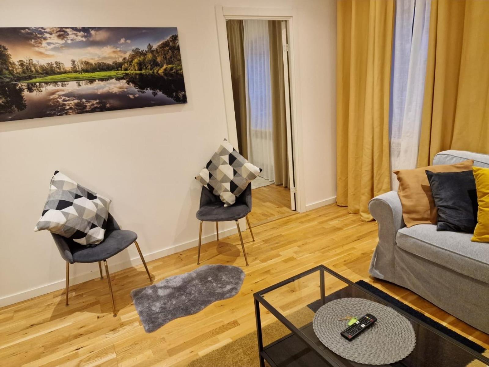 Noah Longstay Apartment Vasteras Bagian luar foto