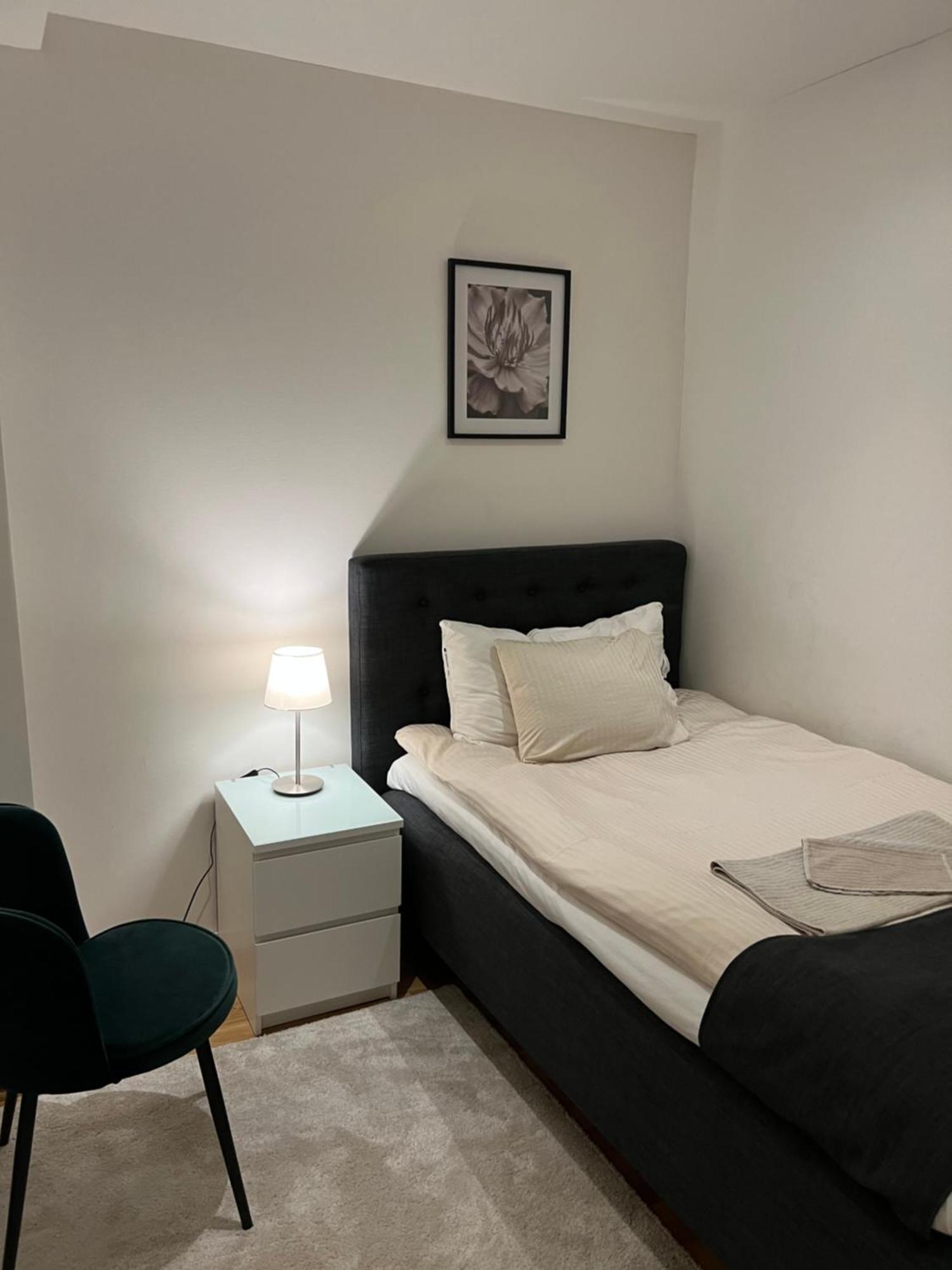 Noah Longstay Apartment Vasteras Bagian luar foto